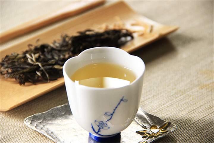 花果山云霧茶的產(chǎn)地有何特點(diǎn)？