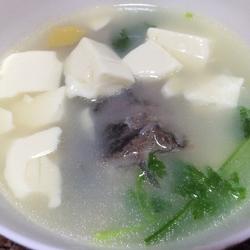 鯽魚豆腐湯