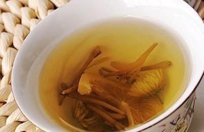 秋季養(yǎng)生茶飲：金銀雙花茶