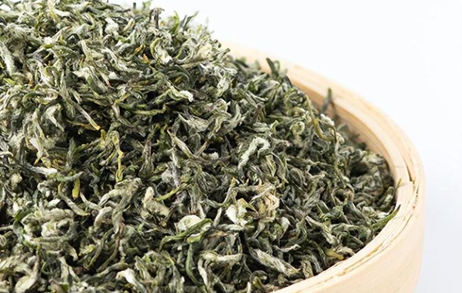 位于綠茶頂端的四款名優(yōu)茶，都有誰(shuí)？