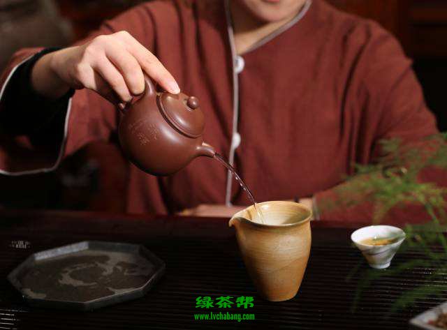 【茶知識】男人喝茶葉有什么好處和壞處