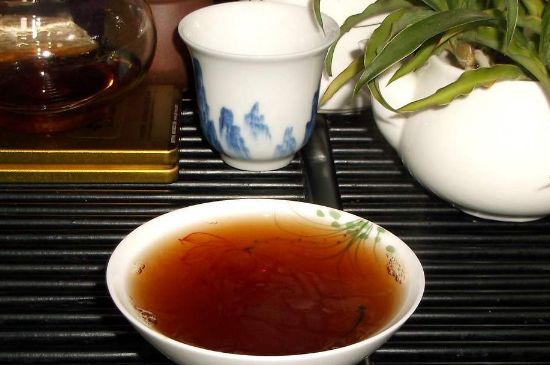 泡茶的順口溜，茶葉三泡是精華