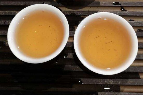 鳳凰單叢茶價(jià)格，鳳凰單樅茶多少錢一斤？