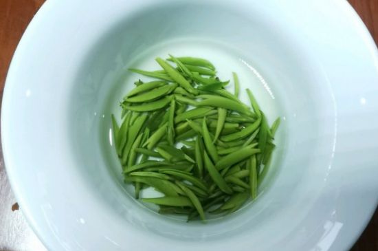 一斤雀舌茶價格，正宗雀舌綠茶多少錢一斤？