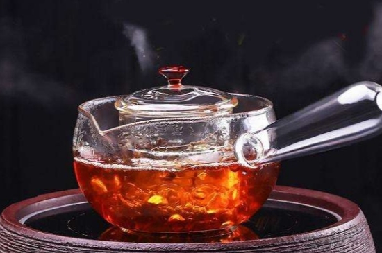 生普適合用蓋碗泡而非紫砂壺！茶葉不為人知的冷知識盤點