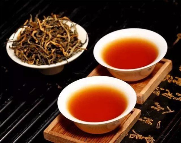 新手入門白茶，就買紅茶，沒(méi)幾個(gè)真能喝懂