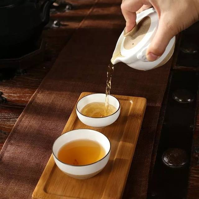 學(xué)那么多茶知識(shí)，還搞不懂茶那就看看這個(gè)