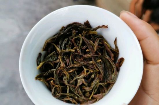 喝了七天烏龍茶胖了5斤_烏龍茶越喝越胖