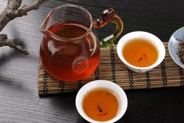 白茶屬于紅茶還是綠茶_白茶產(chǎn)地是哪里最好