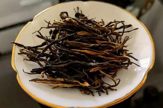 松針紅茶是什么茶_云南滇紅松針簡介