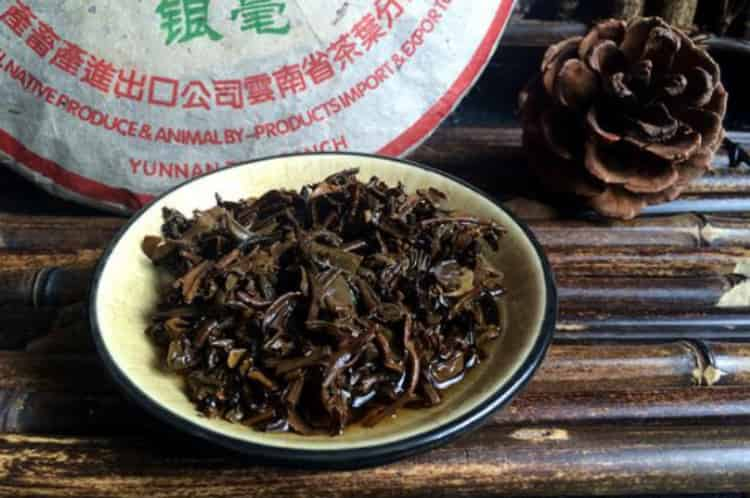 800塊一斤的茶葉送領(lǐng)導(dǎo)咋樣_800塊一斤的茶葉適合送人