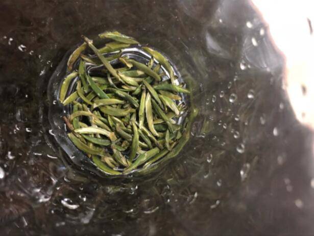 開化龍頂茶多少錢一斤？開化龍頂茶葉價格一覽