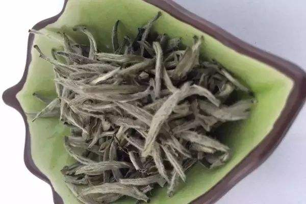 白毫烏龍茶的品質(zhì)特征是什么？原來(lái)白毫烏龍茶可以這樣泡！