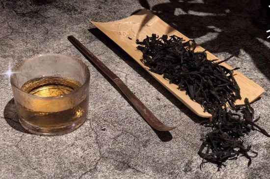 鳳凰單樅茶十大功效（促進(jìn)消化/減肥瘦身