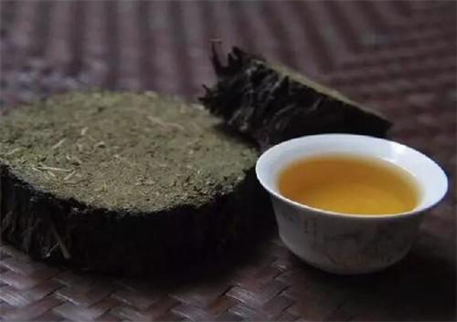 黑茶的代表性名茶及產(chǎn)地,黑茶的產(chǎn)地茶區(qū)具體分布及其特點(diǎn)和功效