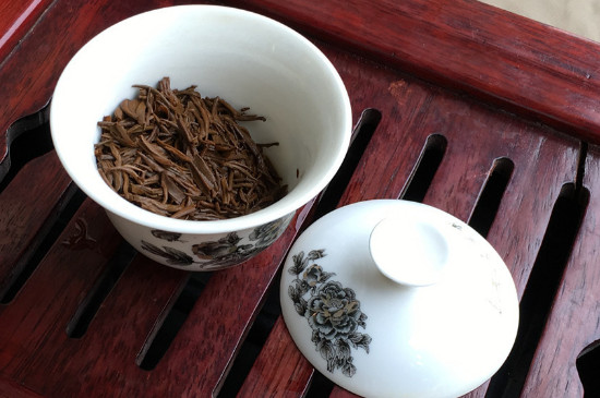 金駿眉茶葉禮盒裝多少錢(qián)一盒（800～20000元左右