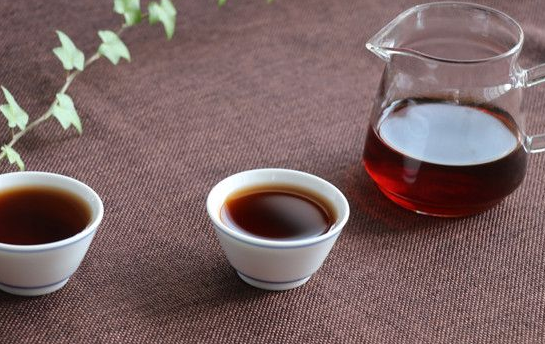 雅安市加強(qiáng)咨詢(xún)調(diào)研和判斷，確保茶業(yè)安全