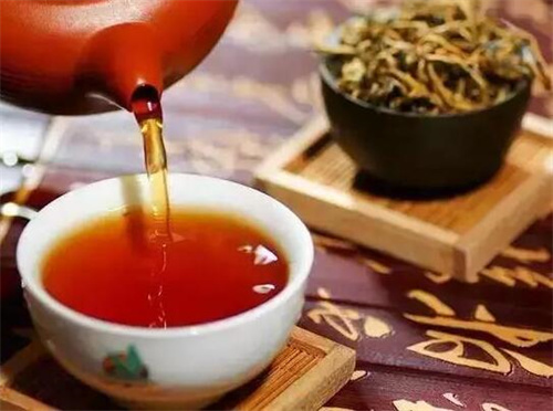 宜興紅茶制作過程,宜興紅茶的沖泡時(shí)間