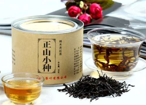 紅茶具有的特點(diǎn)「紅茶的好壞看顏色簡述優(yōu)質(zhì)紅茶的特征」